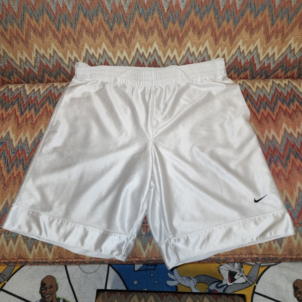 Nike White Basketball Shorts Sz M